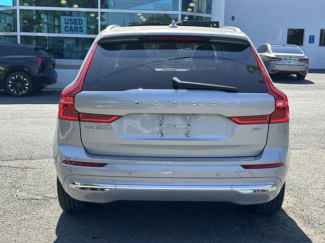 Used 2022 Volvo XC60 B5 Inscription w/ Advanced Package FWD image 3