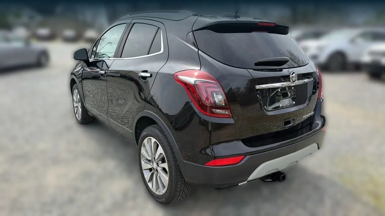 Used 2019 Buick Encore Preferred AWD/4WD image 7