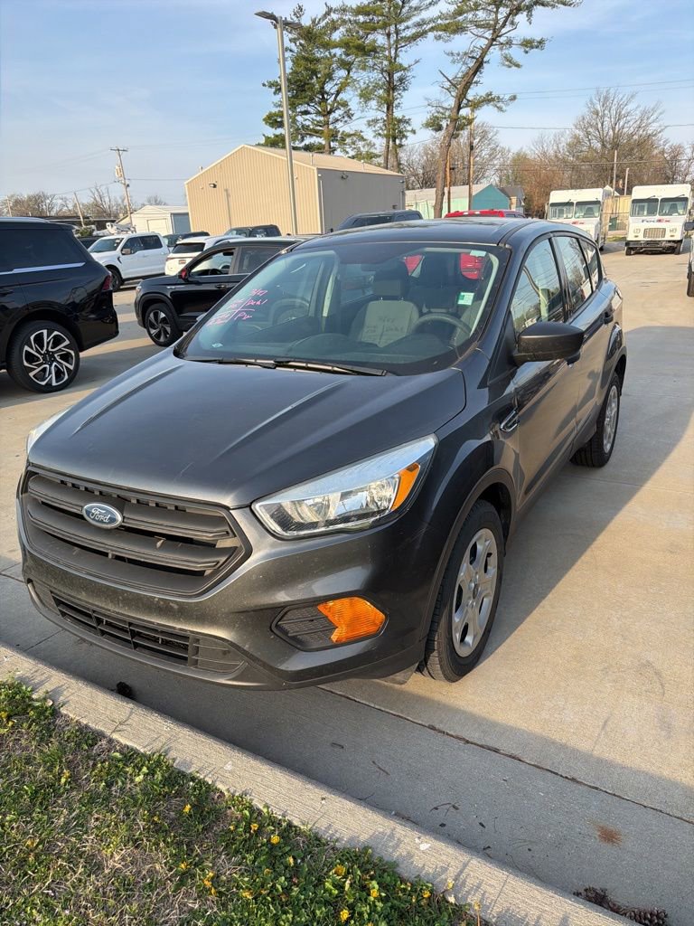 Used 2017 Ford Escape S image 4
