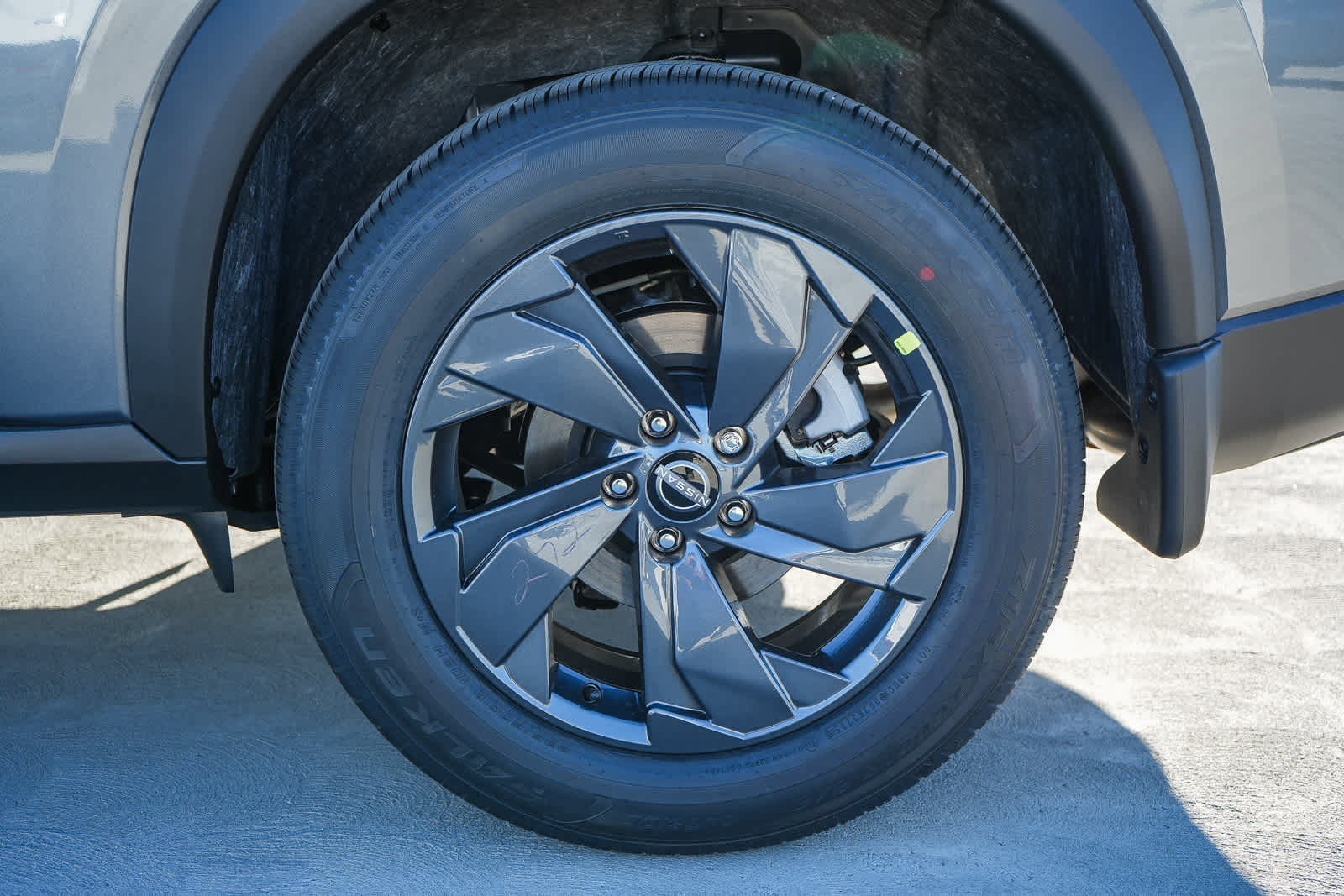 New 2026 Nissan Rogue SV FWD image 10