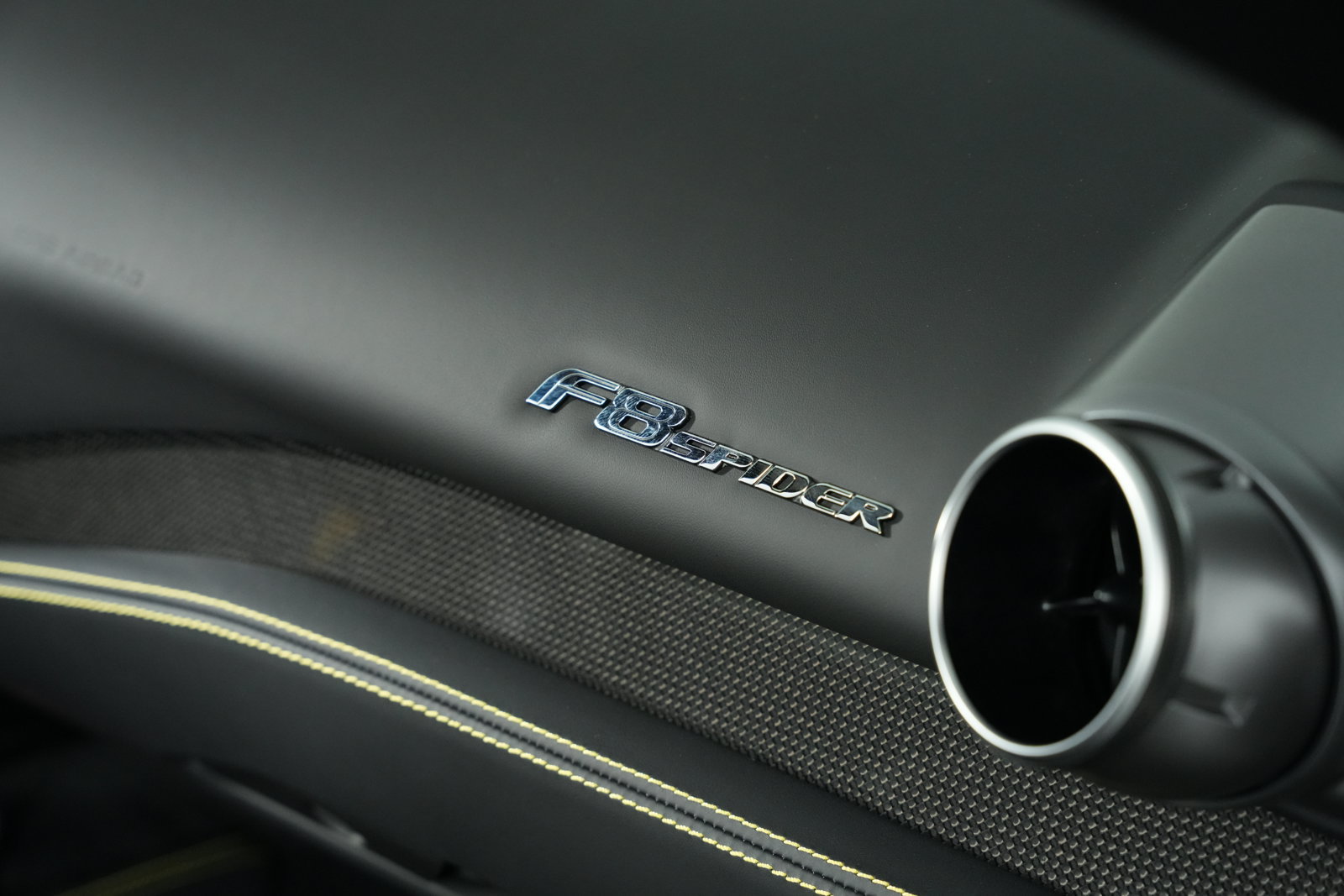 Used 2022 Ferrari F8 Spider RWD image 40