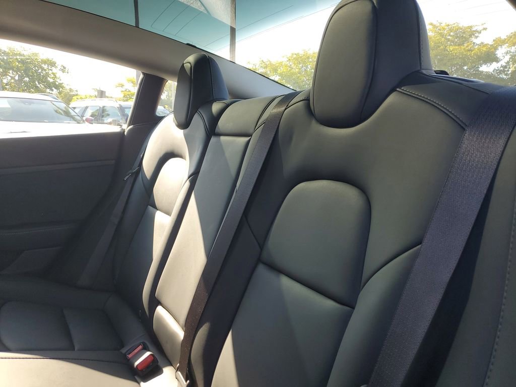 Used 2023 Tesla Model 3 Standard Range RWD image 14