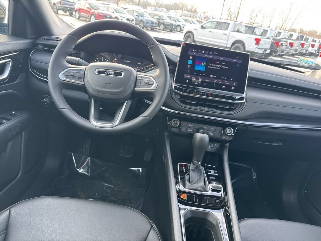 New 2026 Jeep Compass Latitude AWD/4WD image 6