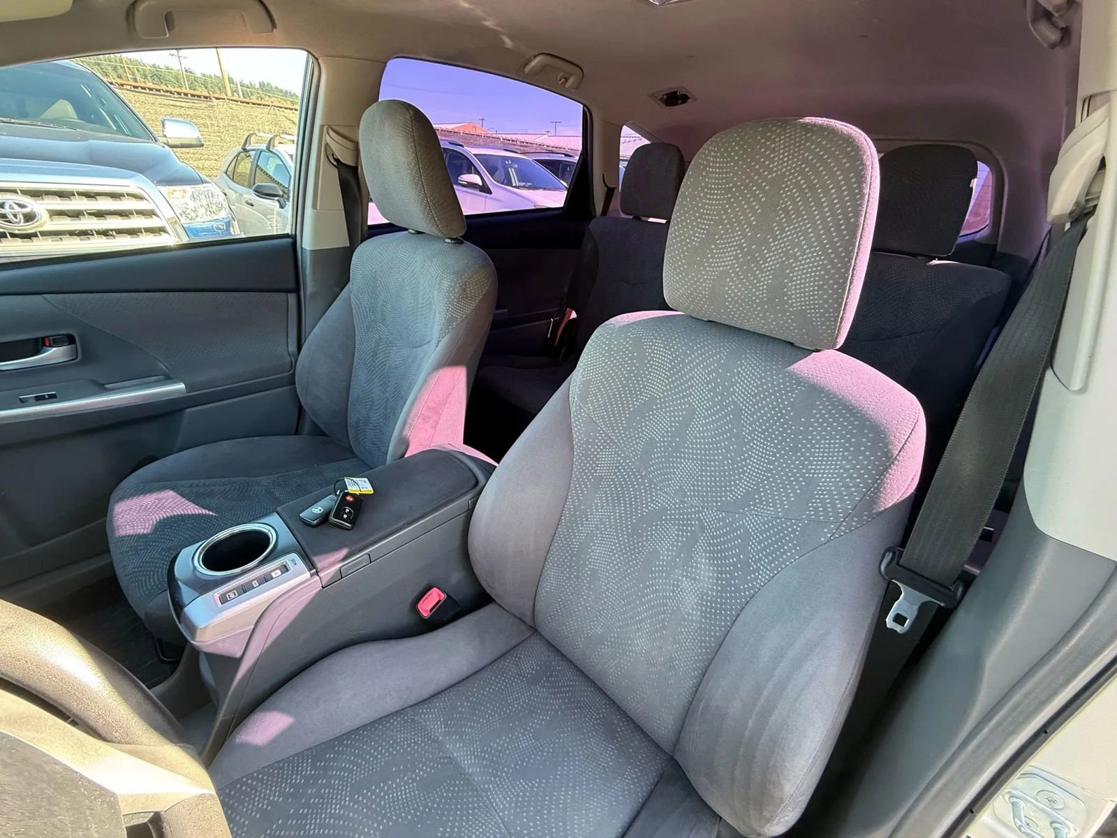 Used 2013 Toyota Prius V Two FWD image 22