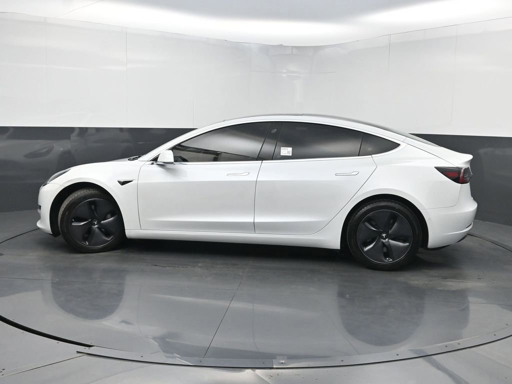 Used 2019 Tesla Model 3 Standard Range Plus image 40