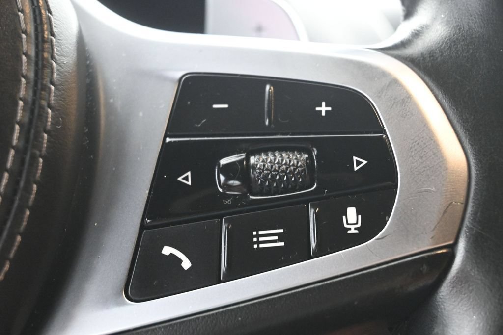Used 2019 BMW M850i xDrive Coupe w/ Comfort Seating Package AWD/4WD image 18