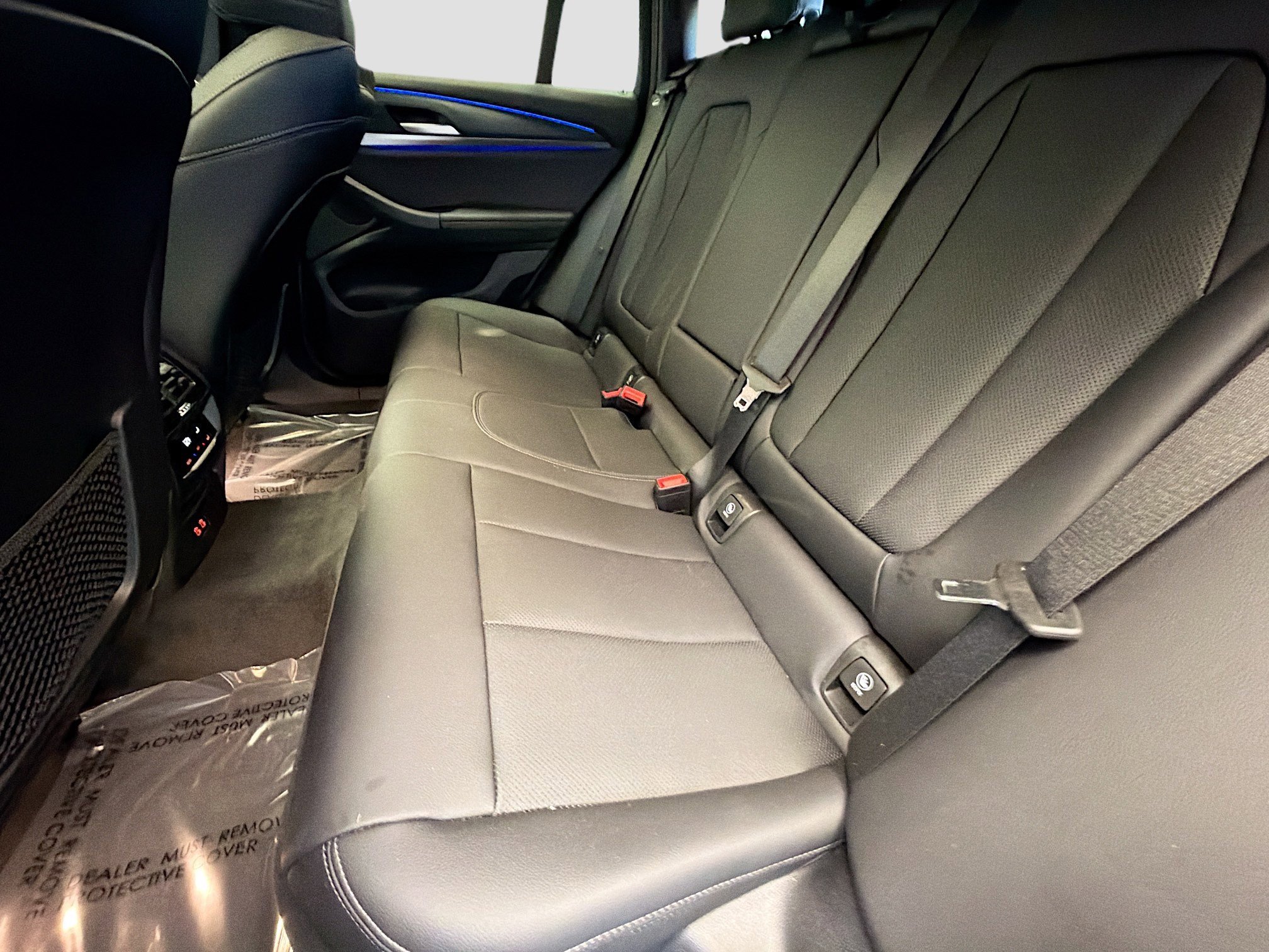 Used 2025 BMW X4 xDrive30i w/ Premium Package image 13