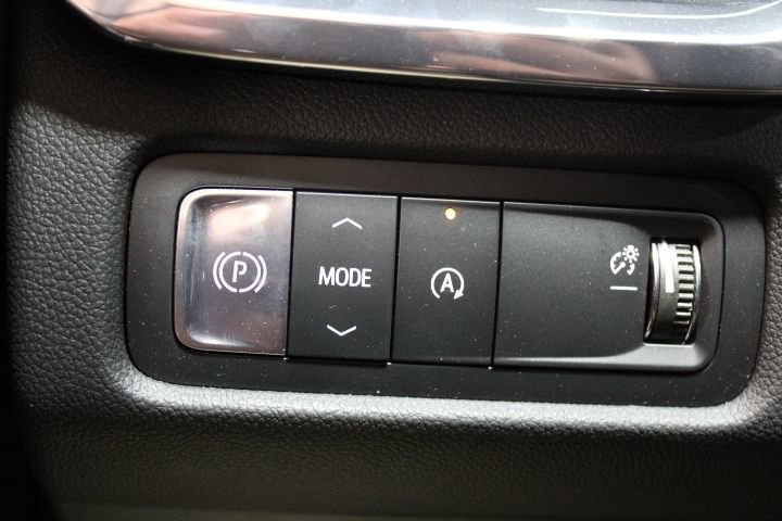 New 2026 GMC Acadia Denali w/ LPO, Floor Liner Package image 38