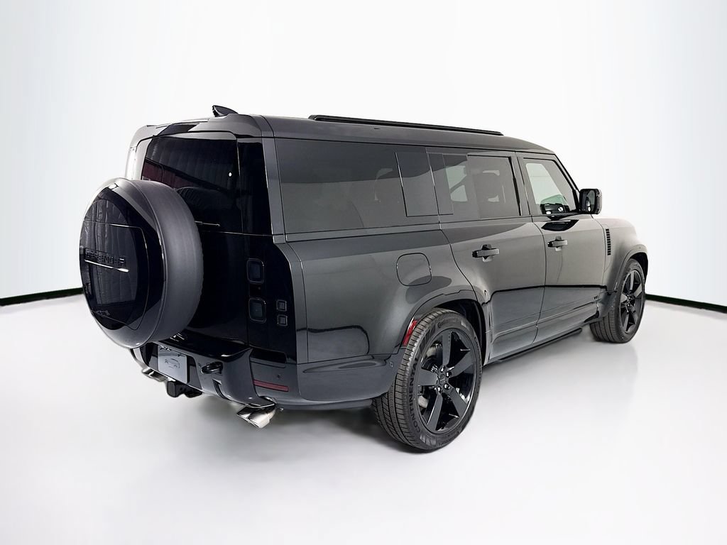 New 2026 Land Rover Defender 130 V8 AWD/4WD image 5