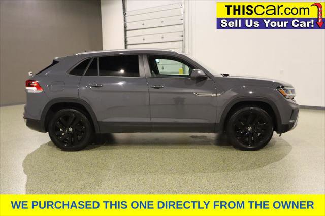 Used 2021 Volkswagen Atlas Cross Sport SE w/ Panoramic Sunroof Package FWD image 8