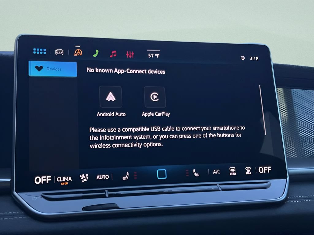 New 2026 Volkswagen Tiguan SE R-Line FWD image 18
