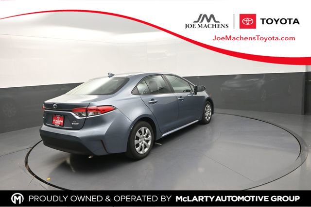 Used 2024 Toyota Corolla LE FWD image 1