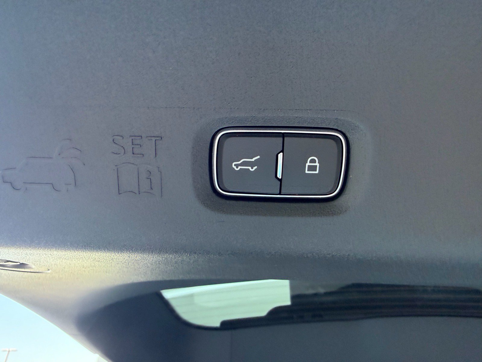 New 2027 Lincoln Navigator Reserve AWD/4WD image 18
