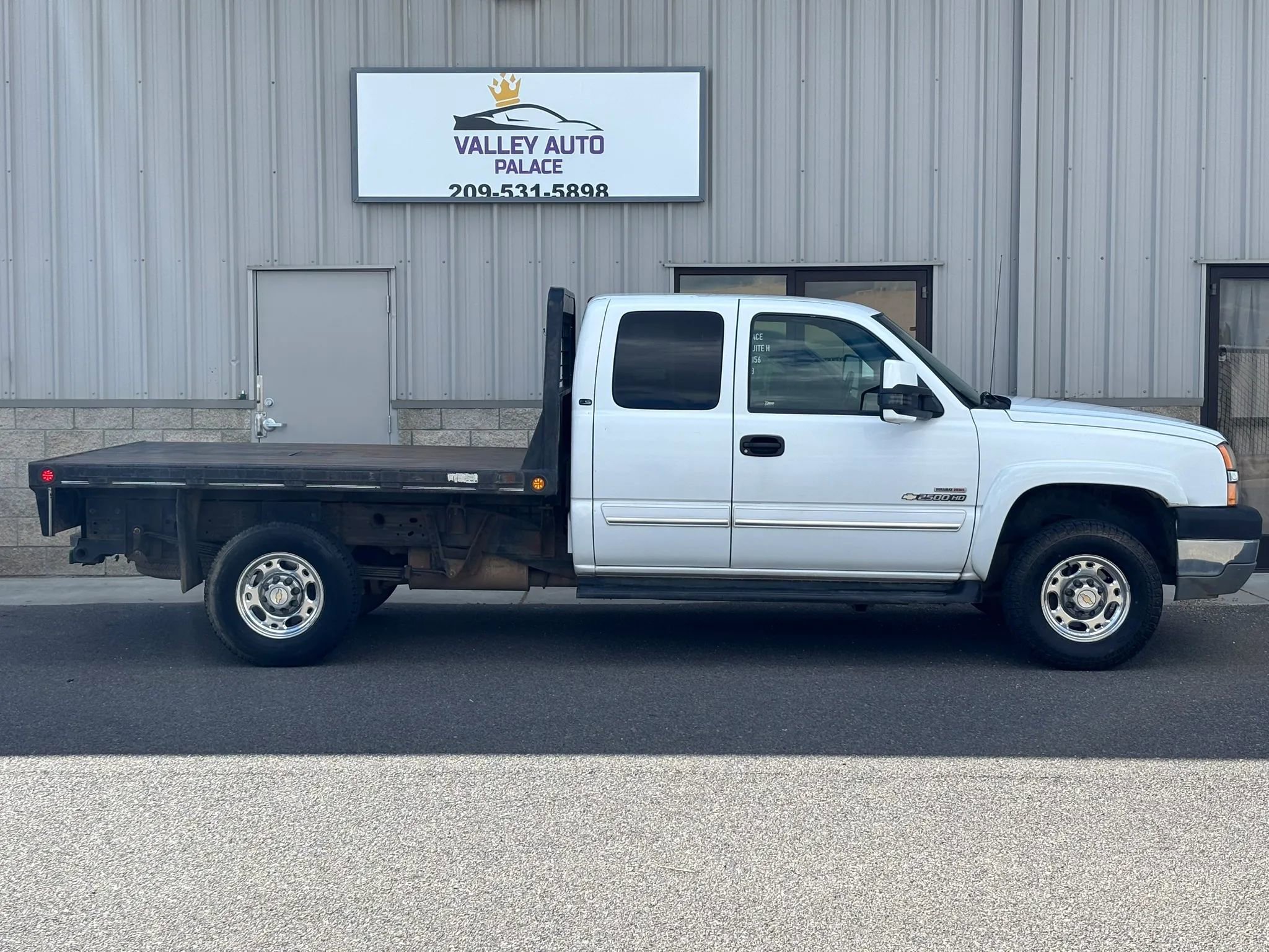 Used 2003 Chevrolet Silverado 2500 LS image 2