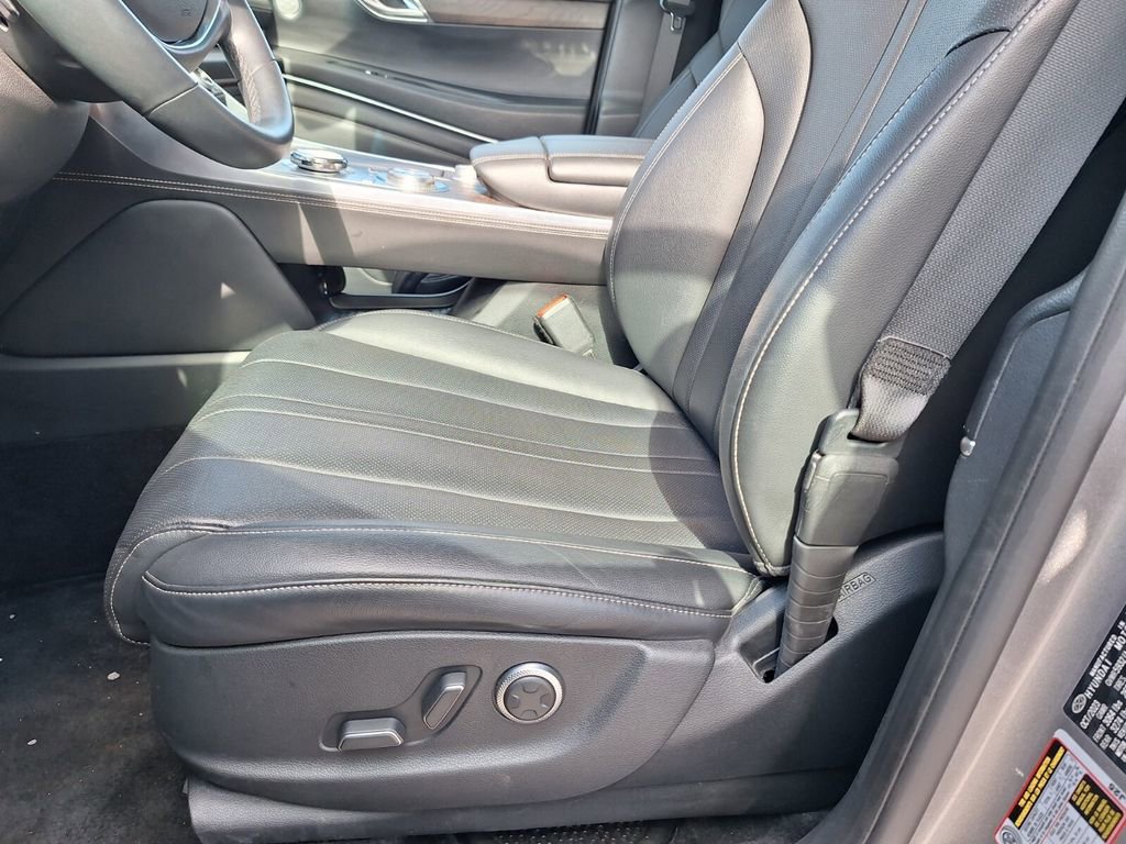 Used 2024 Genesis GV80 2.5T image 10