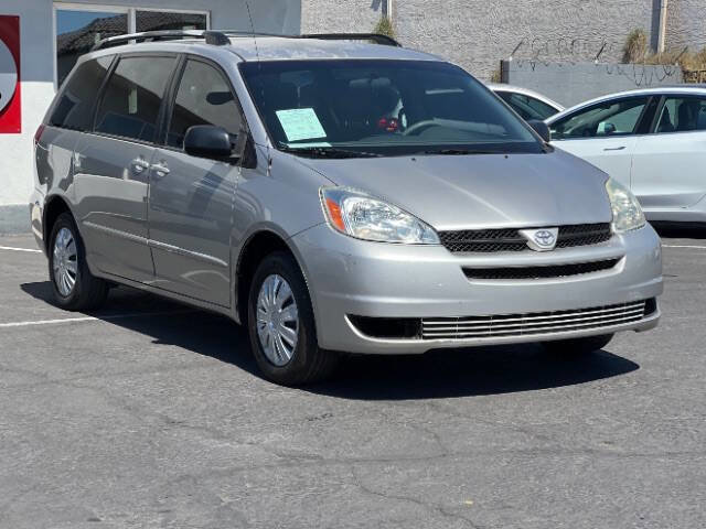 Used 2005 Toyota Sienna LE image 3