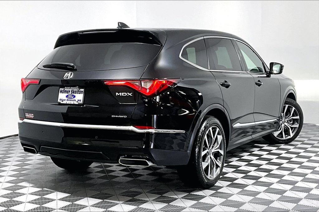 Used 2024 Acura MDX w/ Technology Package AWD/4WD image 12
