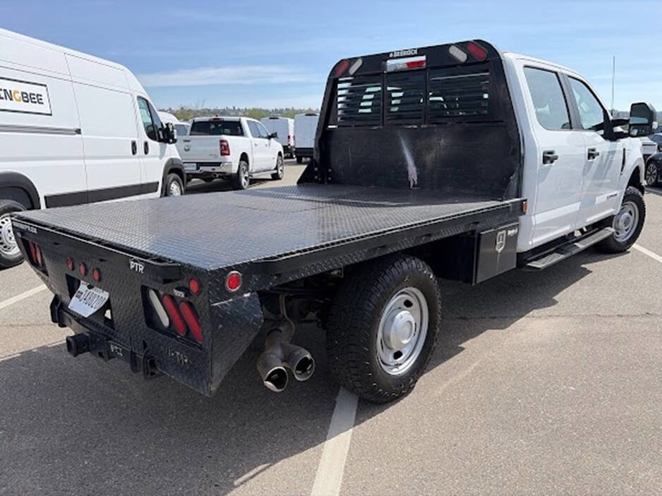 Used 2022 Ford F250 XL w/ Power Equipment Group image 8