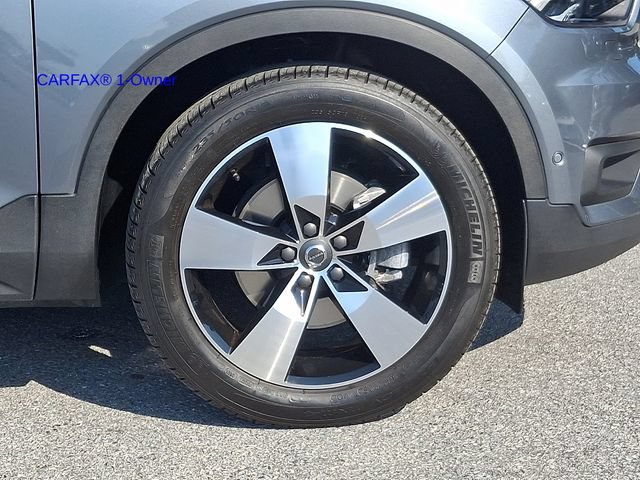 Used 2019 Volvo XC40 T5 Momentum AWD/4WD image 9