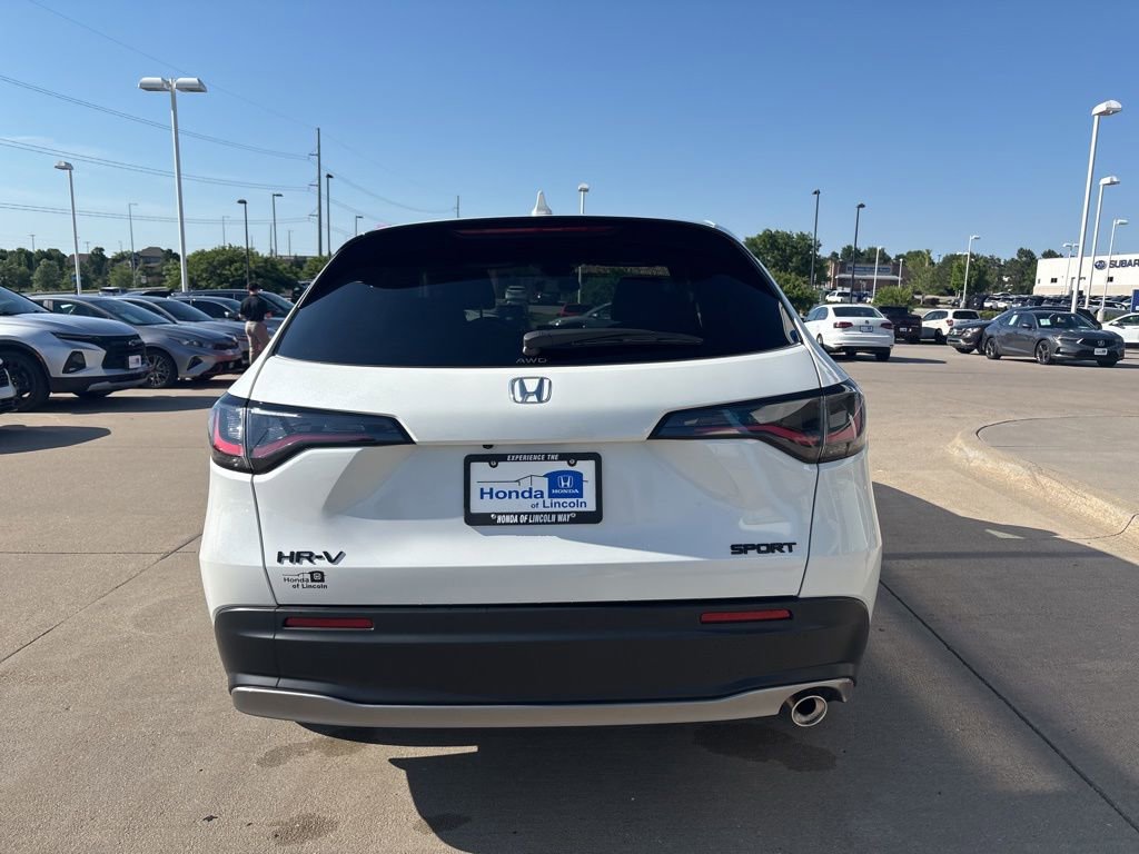 Certified 2026 Honda HR-V Sport image 6