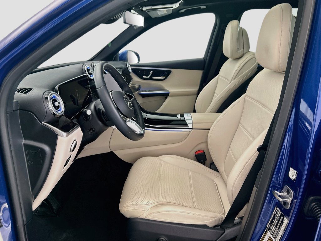 Certified 2026 Mercedes-Benz GLC 300 image 18