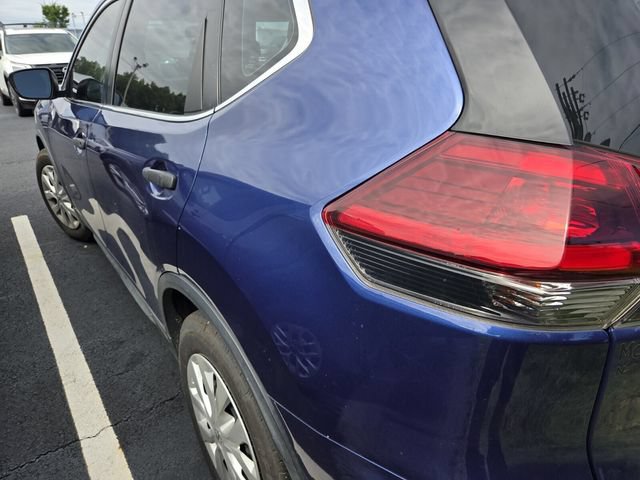 Used 2018 Nissan Rogue FWD image 7