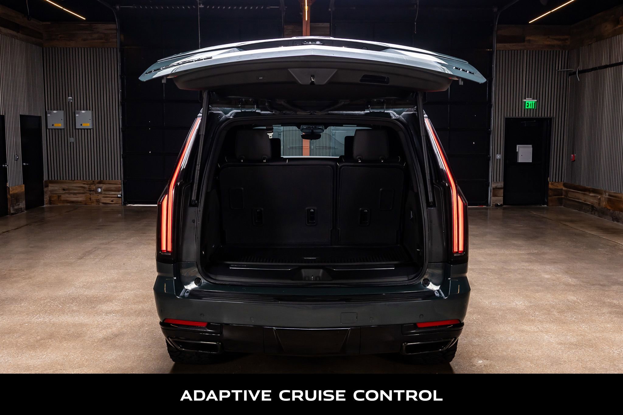 Used 2025 Cadillac Escalade Sport w/ Touring Package AWD/4WD image 8
