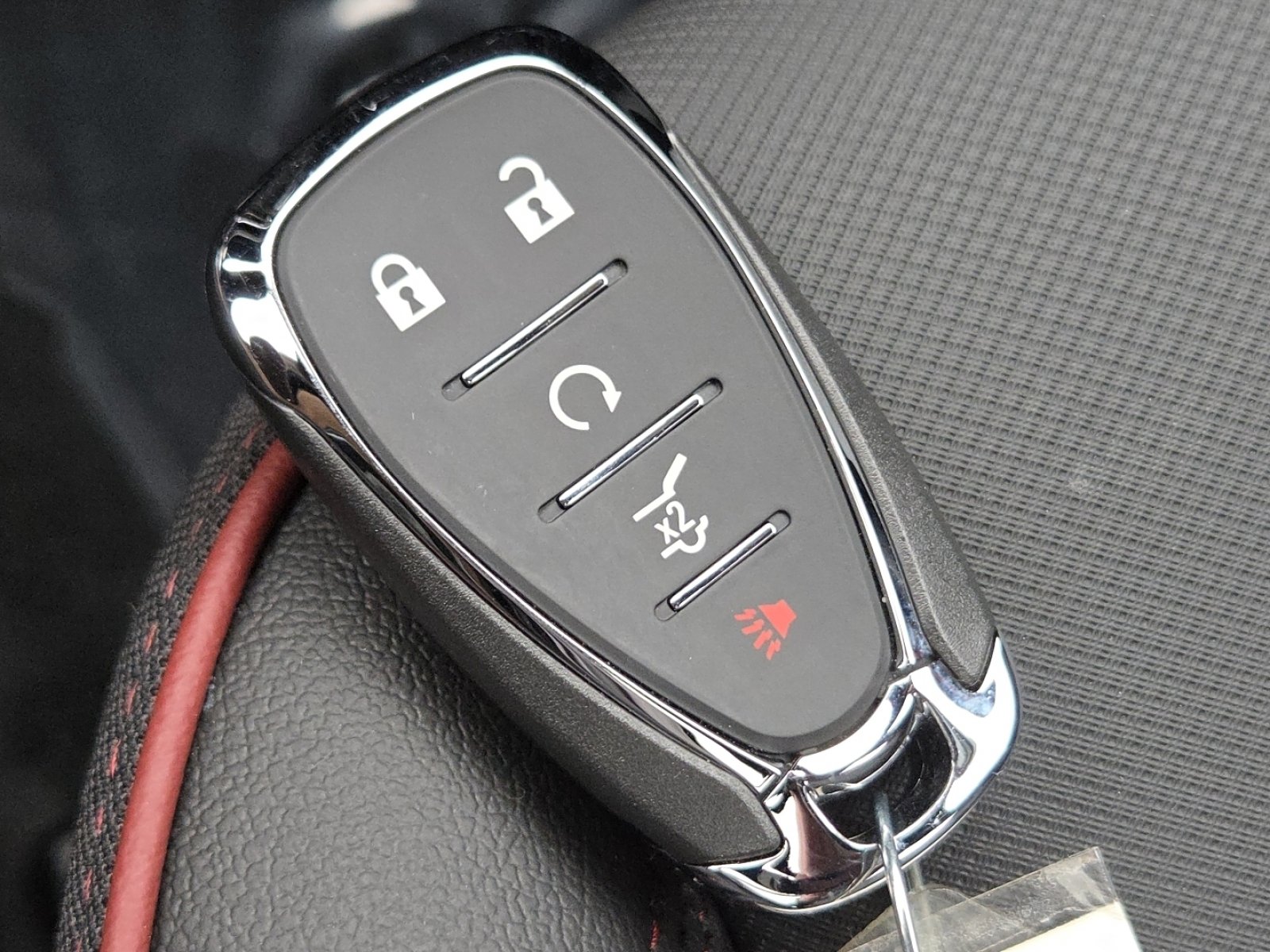 Used 2025 Chevrolet TrailBlazer RS w/ Convenience Package FWD image 36