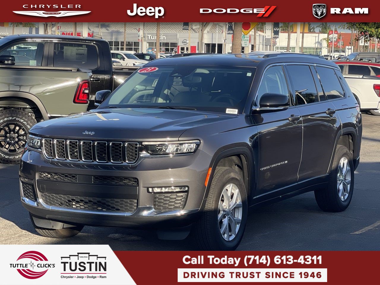 Used 2023 Jeep Grand Cherokee L Limited AWD/4WD image 3