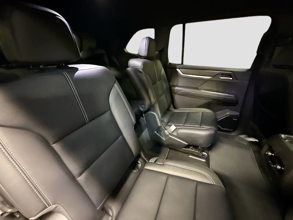 New 2026 GMC Acadia Elevation w/ Super Cruise Package FWD image 29