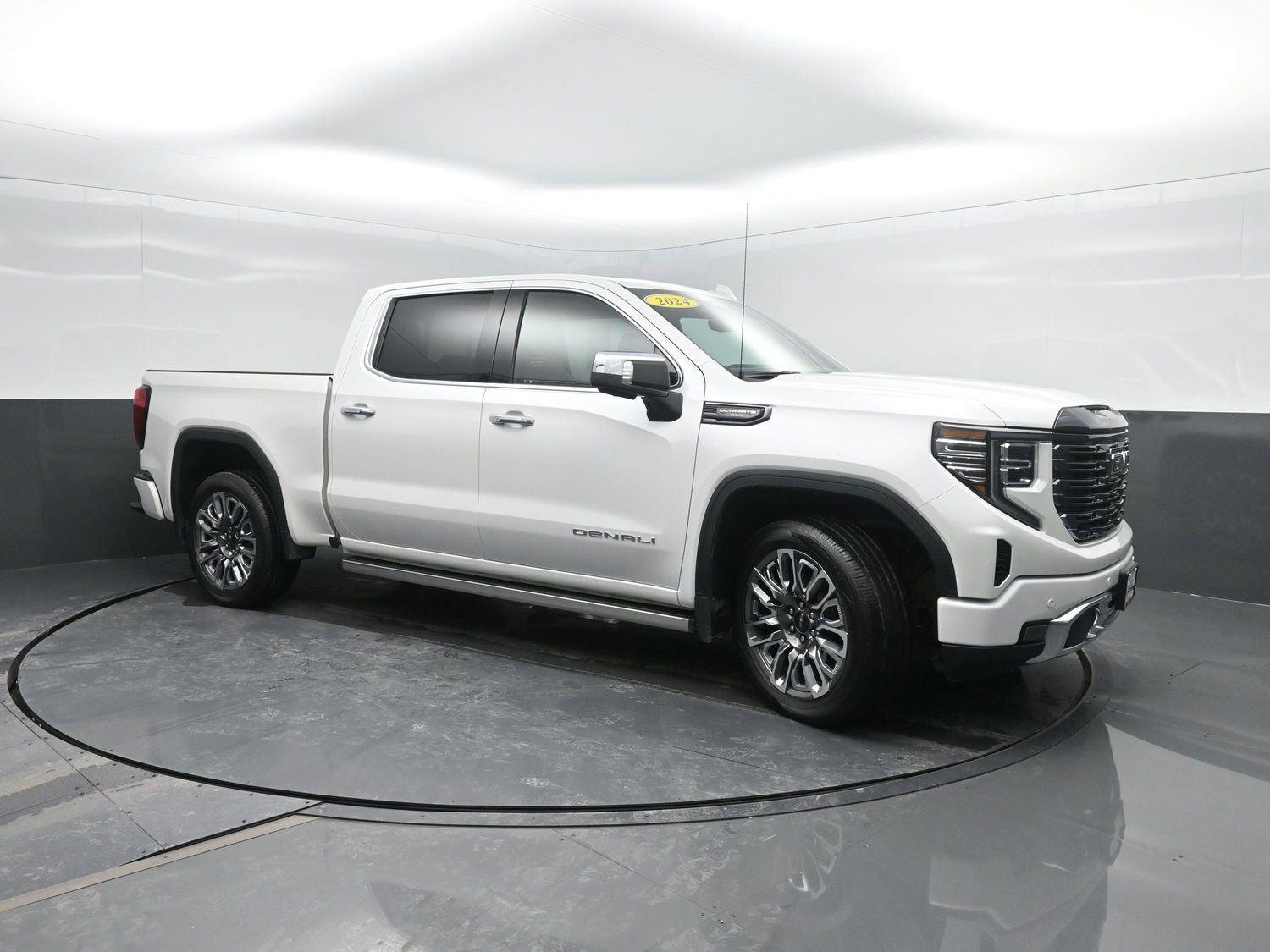 Used 2024 GMC Sierra 1500 Denali Ultimate image 4