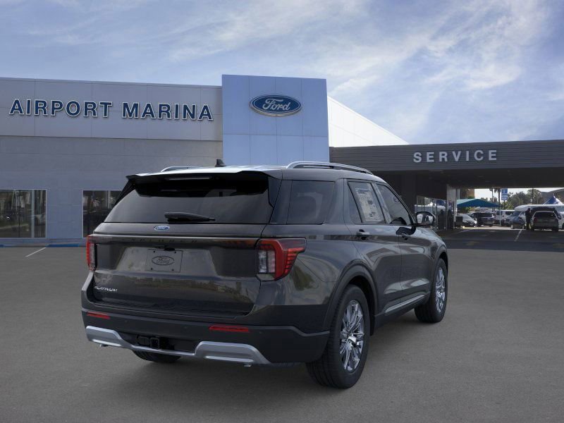 New 2026 Ford Explorer Platinum image 9