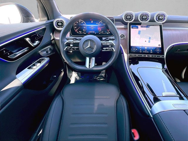 Certified 2025 Mercedes-Benz GLC 300 4MATIC image 7