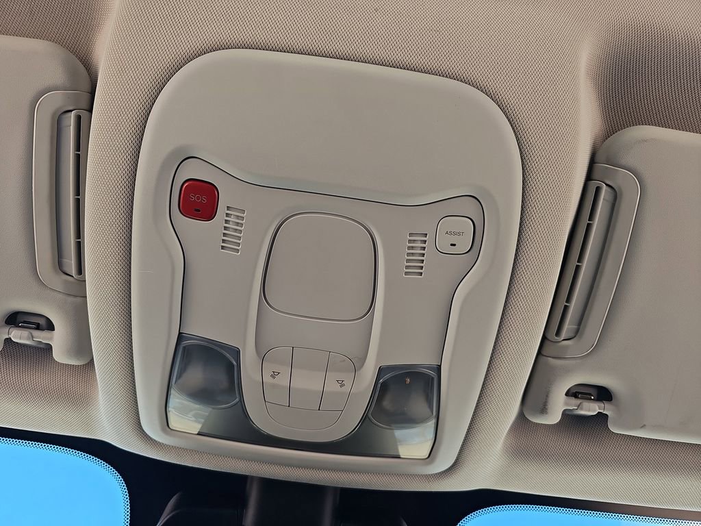 Used 2021 Jeep Renegade Sport w/ Sport Appearance Group image 29