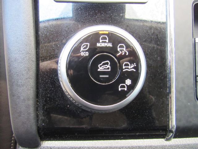 Used 2023 Mitsubishi Outlander SE image 51