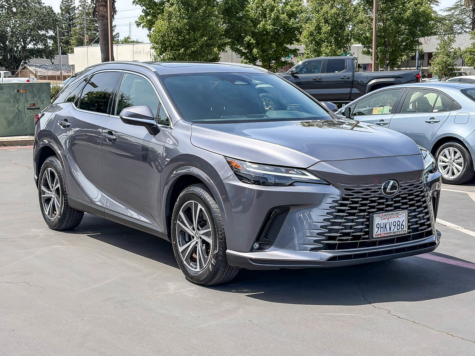Certified 2023 Lexus RX 350 Premium Plus w/ Cold Area Package AWD/4WD image 5