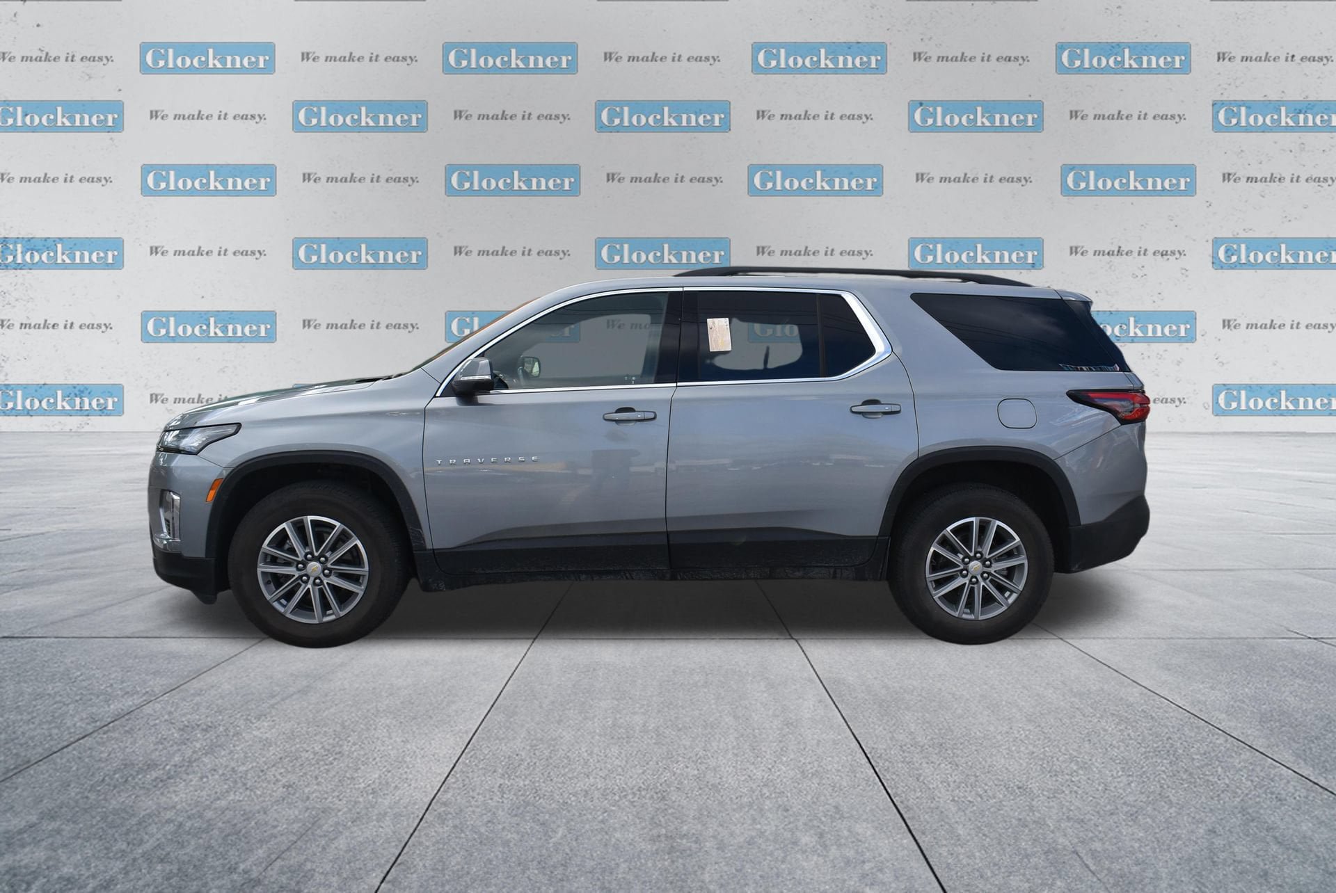 Used 2023 Chevrolet Traverse LT FWD image 9