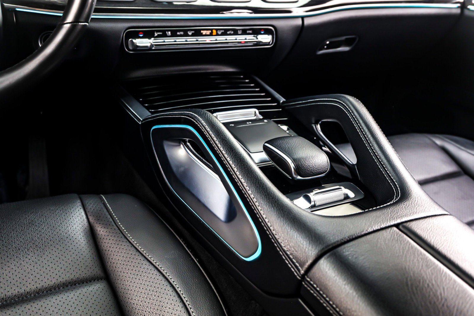 Used 2021 Mercedes-Benz GLS 450 4MATIC image 5