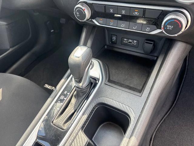 Used 2025 Nissan Sentra SV FWD image 20