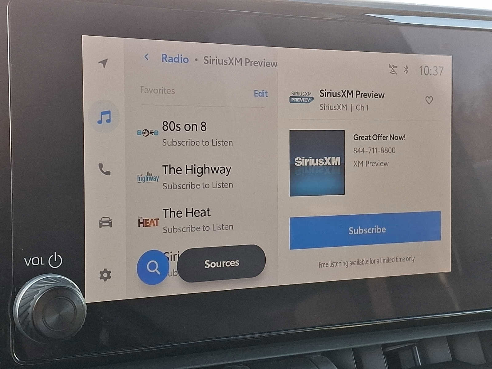 Used 2023 Toyota RAV4 LE image 13