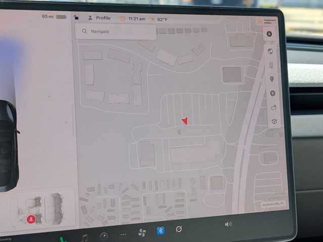 Used 2025 Tesla Model 3 Long Range image 11