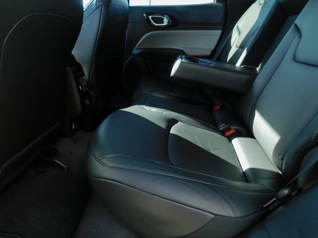 New 2026 Jeep Compass Limited AWD/4WD image 24