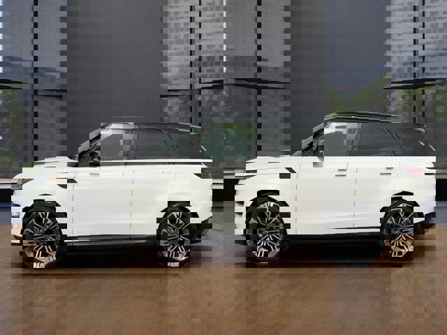 Used 2024 Land Rover Range Rover Sport SE image 2