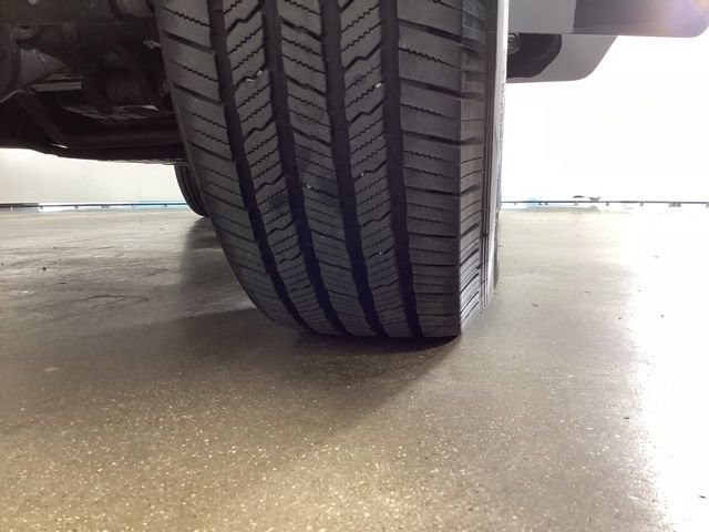 Used 2020 Jeep Wrangler Unlimited Sahara AWD/4WD image 31