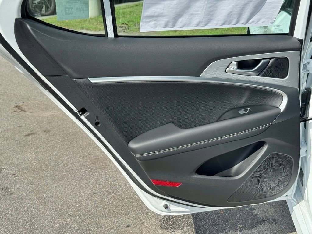 Used 2026 Genesis G70 2.5T Prestige RWD image 19