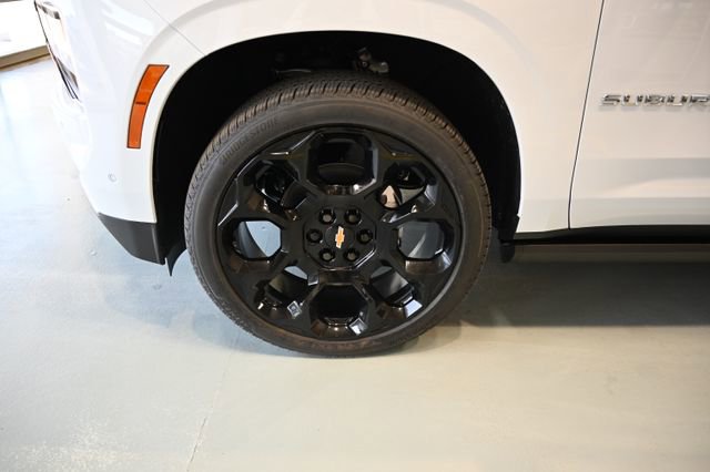 New 2026 Chevrolet Suburban High Country AWD/4WD image 35