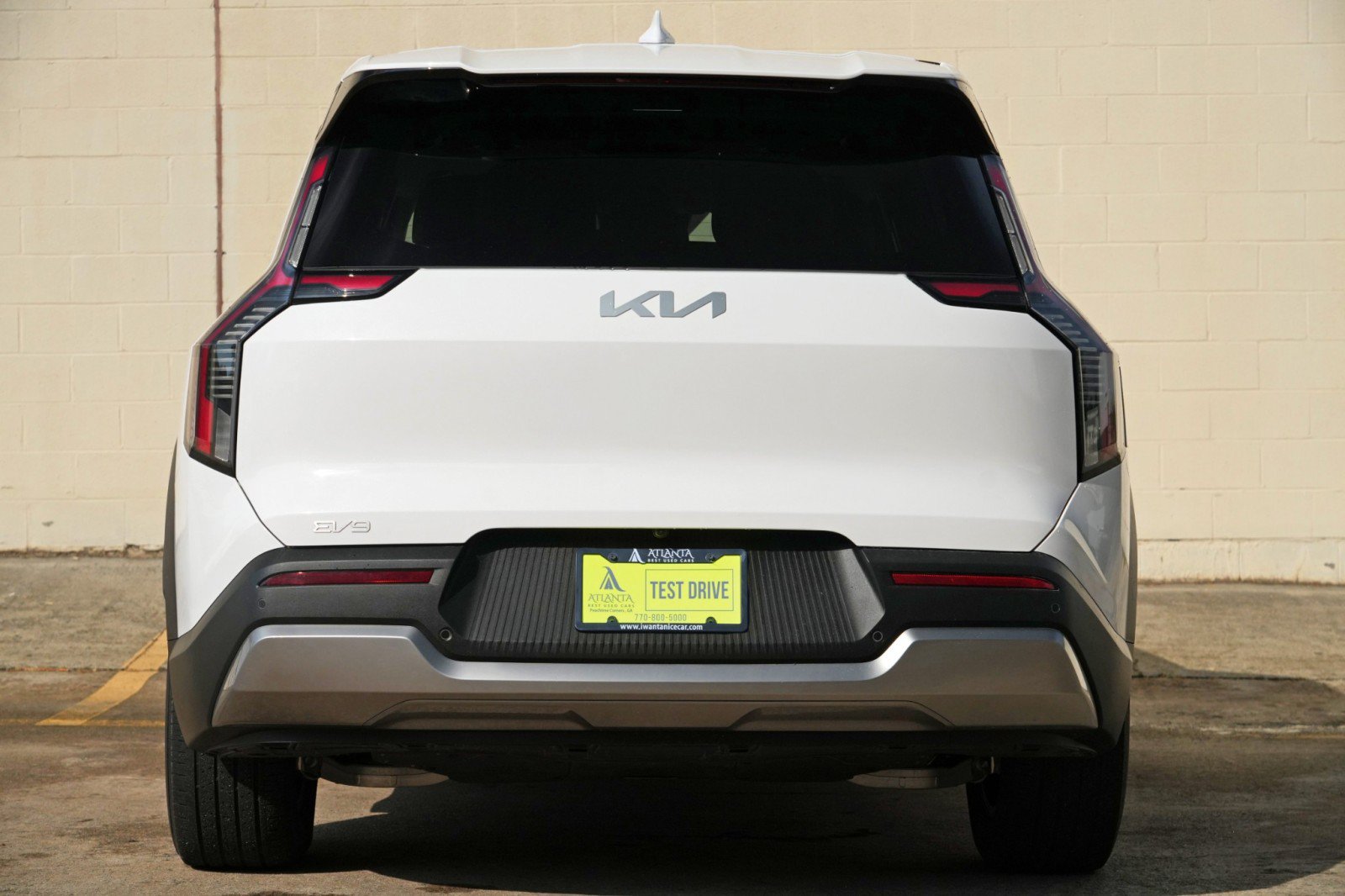 Used 2026 Kia EV9 Light RWD image 10