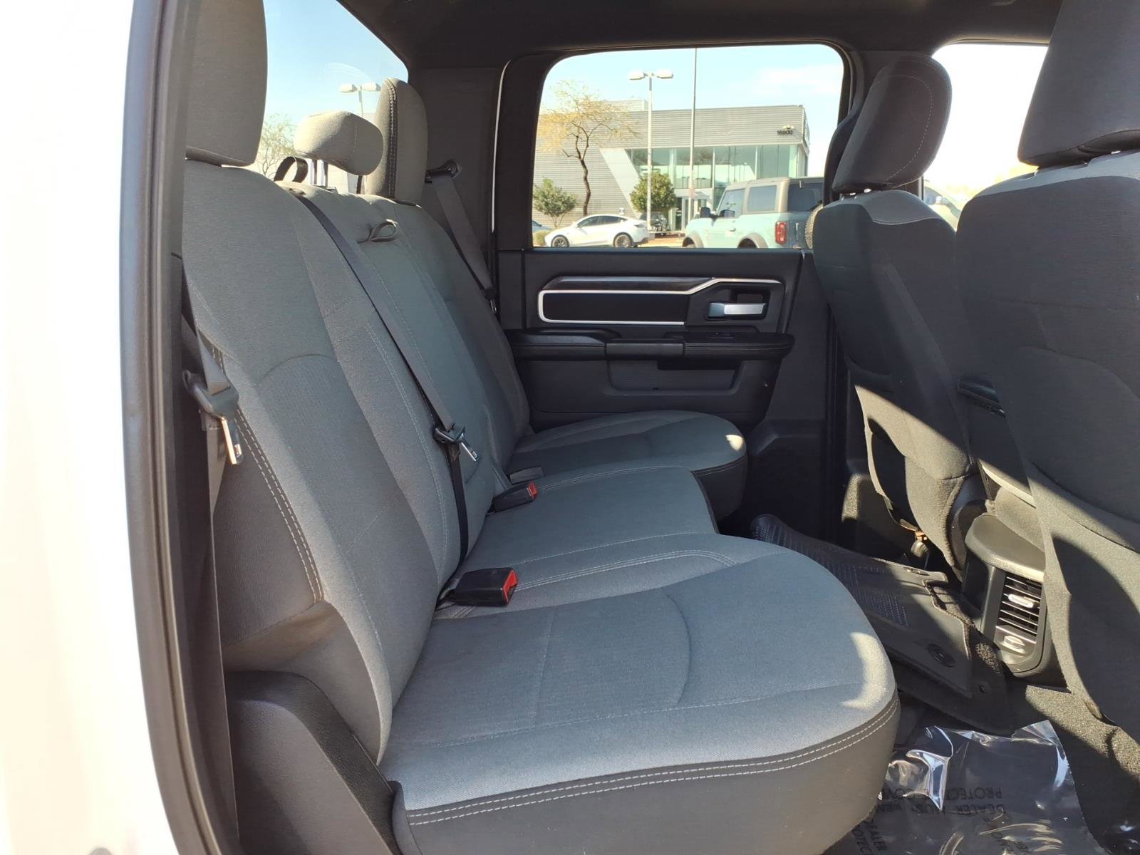 Used 2024 RAM 3500 Big Horn AWD/4WD image 15