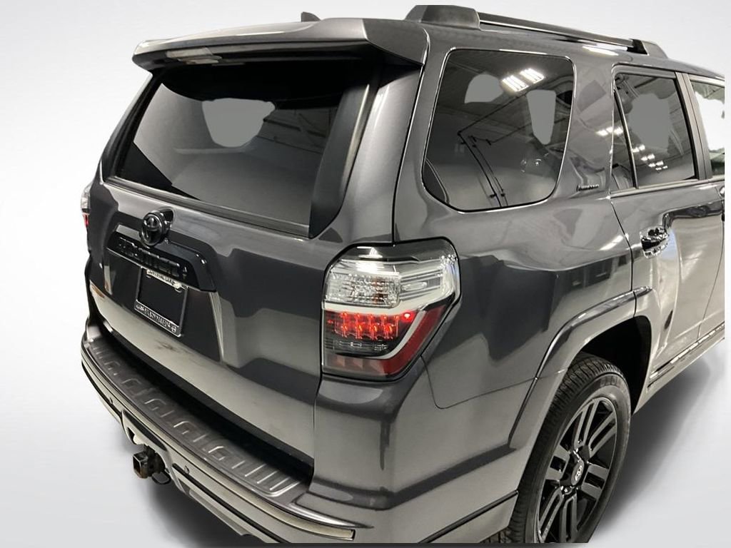 Used 2020 Toyota 4Runner Limited image 12