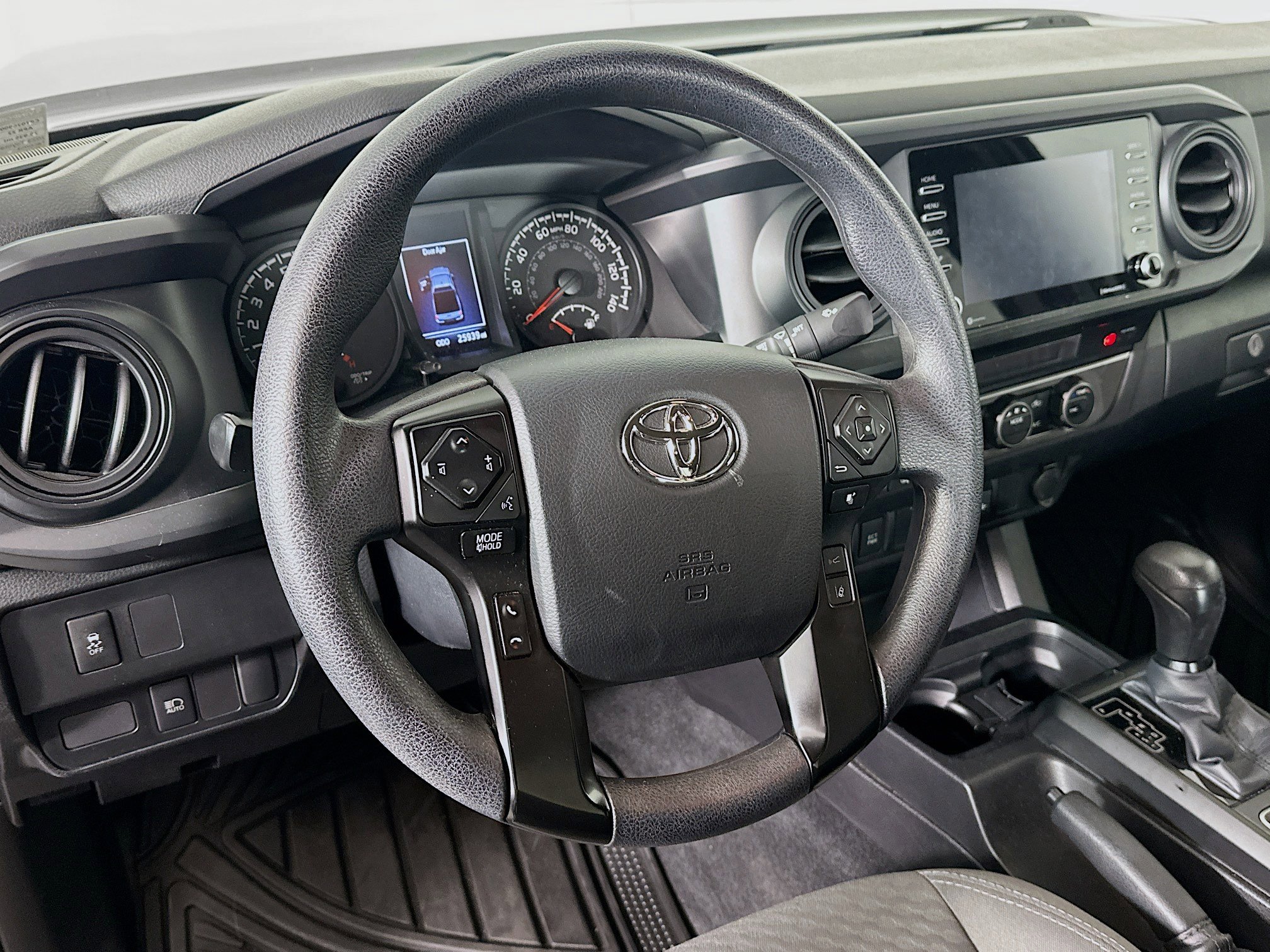 Used 2023 Toyota Tacoma SR RWD image 17